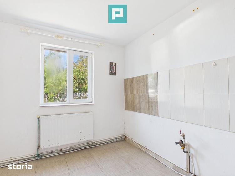 Casă cu 4 camere cu Teren 630 Mp în Central