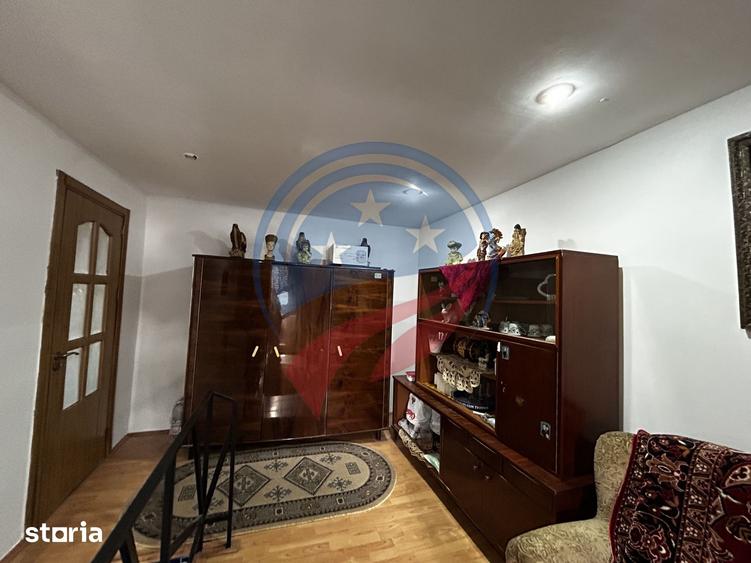 Casă cu 3 camere cu Teren 211 Mp în Central