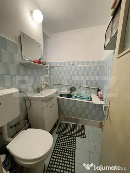Apartament cu 2 camere decomandat în Central