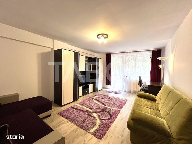 Garsonieră decomandată în Între Lacuri