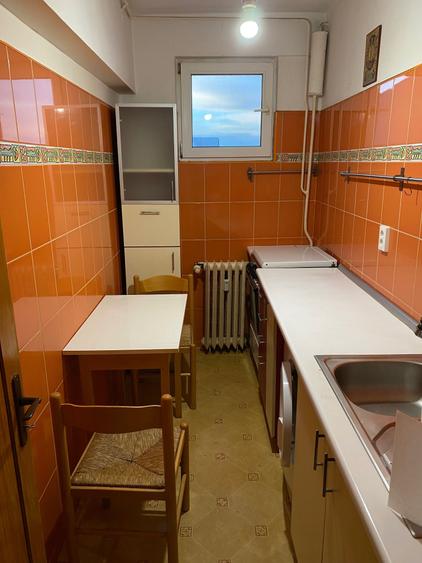 Garsonieră decomandată în Theodor Pallady