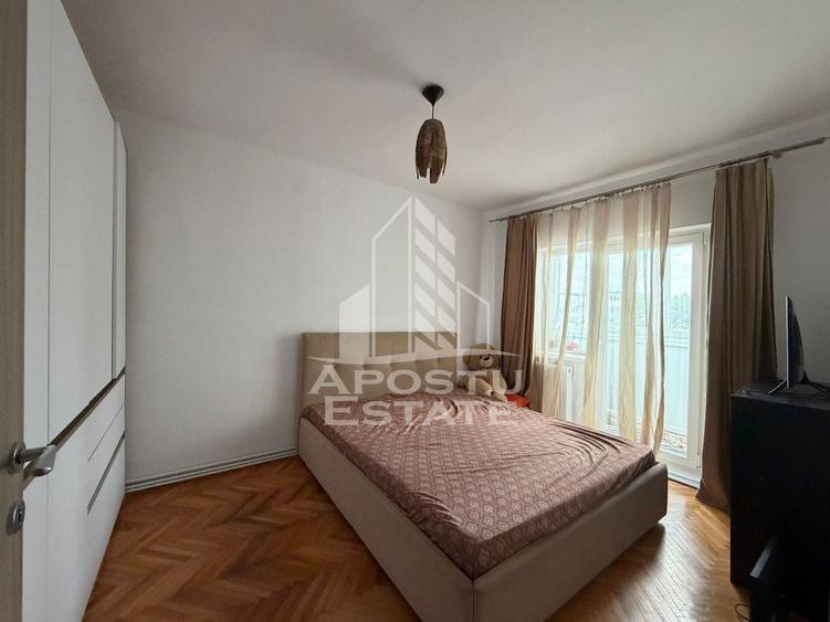 Apartament cu 3 camere semidecomandat, mobilat în Kiriac