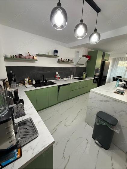 Casa Vacanta. Zona Rusu Petrosani Hunedoara - 4