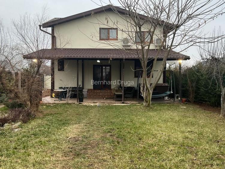 Refugiu Elegant lângă Lac – Vilă Mobilată Integral, la Doar 20 km de București