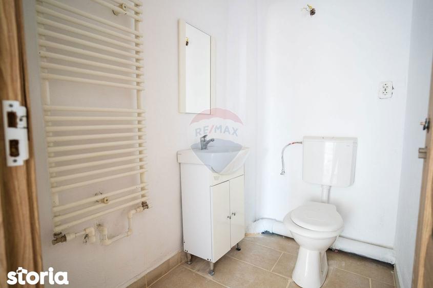 Casa individuala de Vanzare, 242mp utili+ teren de 380mp, in Pite?ti - 6