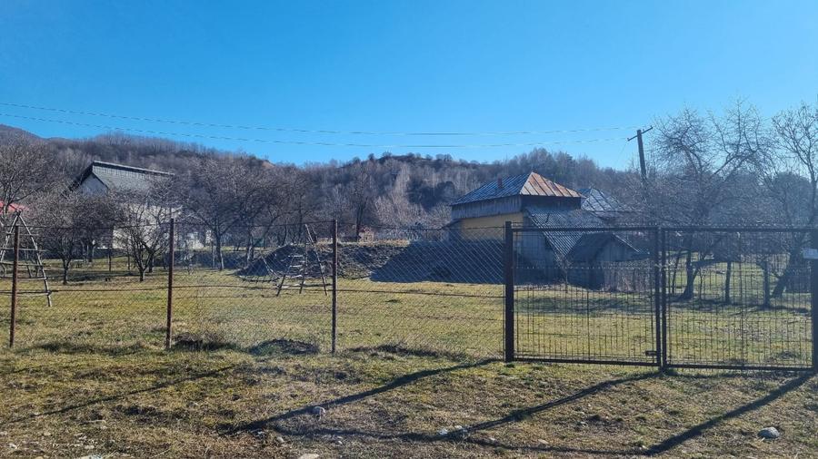 Teren intravilan  - 2