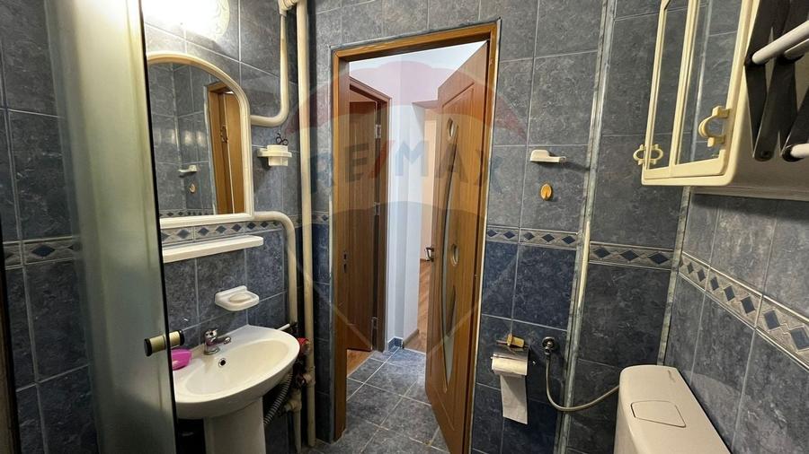 Apartament cu 2 camere de vânzare in zona Velenta - 7