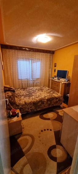 Inchiriez ap. 3 camere decomandat, 68 mp, balcon 11 mp, NICOLINA CUG langa Lidl - 1