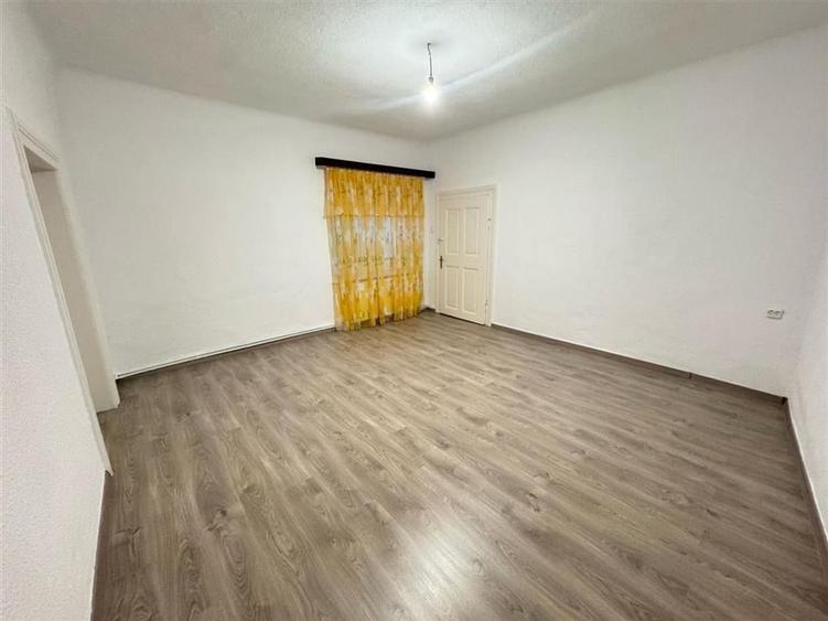 Apartament 3 camere la casa zona Centrala - 2