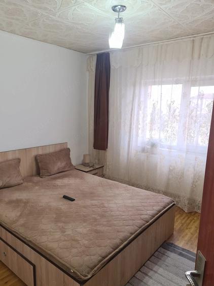 Apartament cu 2 camere decomandat în Est