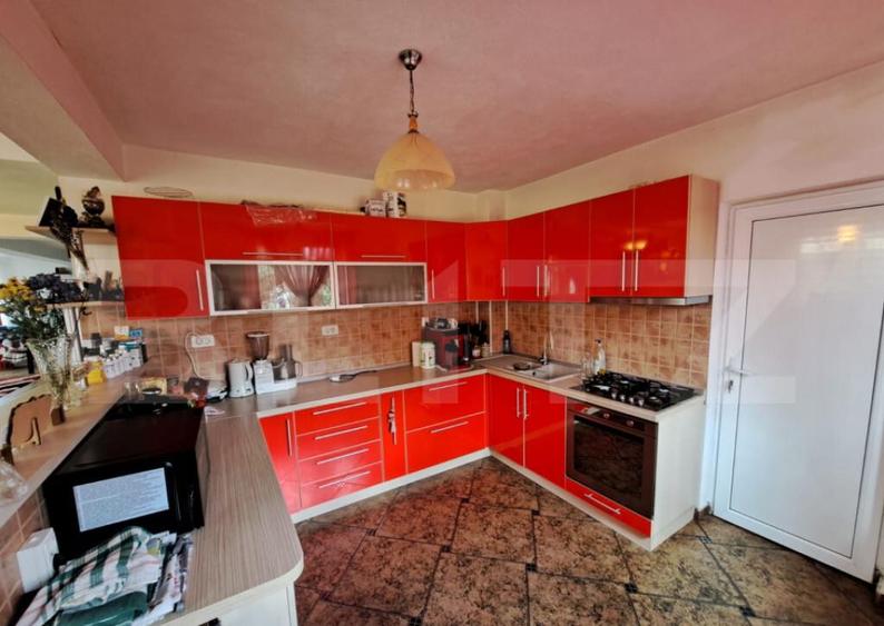 Casa 330 m2 teren 1210 m2 ideala pentru locuin? - 32