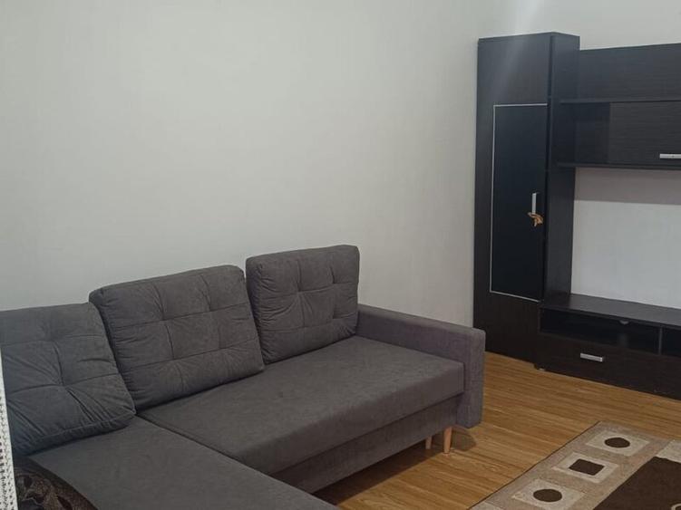 Drumul Taberei Mall Plaza Piata Moghioros, str. Brasov, bloc tip P decomandat et - 1