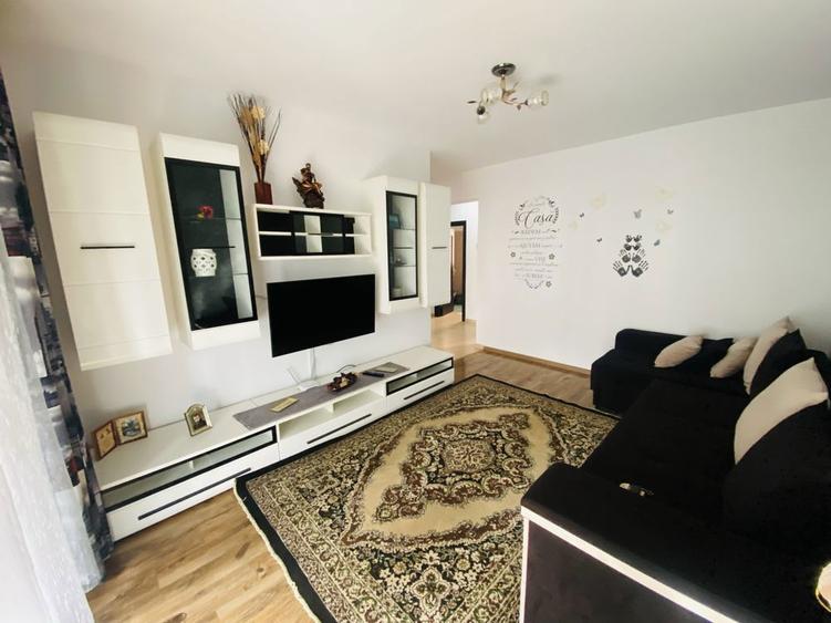 Vanzare apartament 3 camere+ Boxa - 10