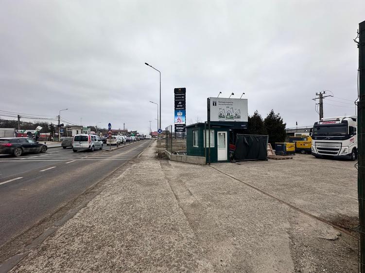 Showroom 330mp, rond Mall Moldova - 10