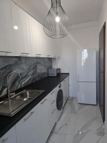 Metrou Berceni 5 min - Garsoniera vedere neobturata etaj 6 Prima Chirie - 4