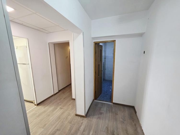 Apartament 3 camere, 2 băi cu geam, balcon generos – Republicii - 11