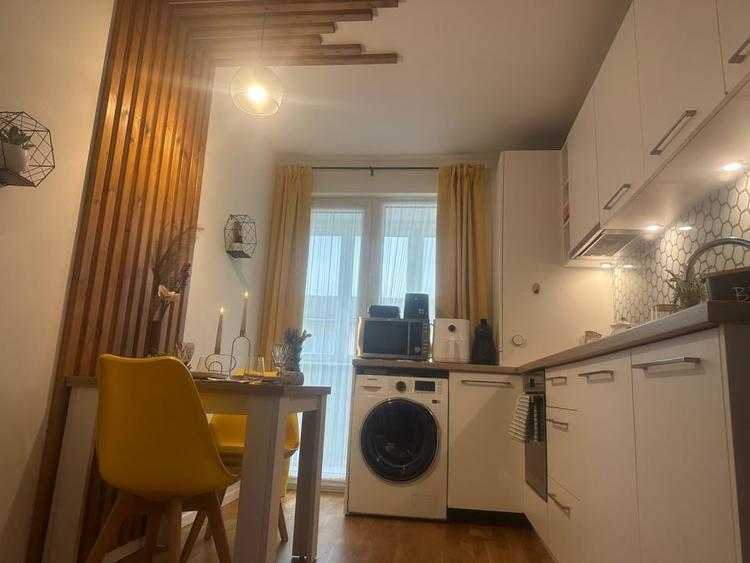 Oportunitate !!! Apartament 42 mp. cu 2 dormitoare  compartimentat excelent ! - 6
