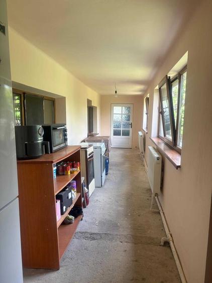 Casă cu 4 camere cu Teren 2050 Mp în Central