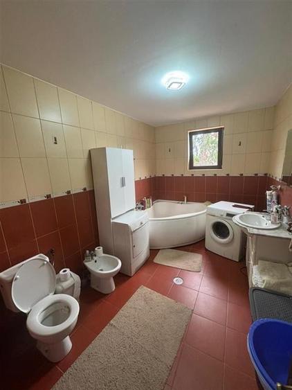 Casa Focsani, zona LIDL centru-str Alecu Russo, 485 mp teren ,casa P+1+M - 22