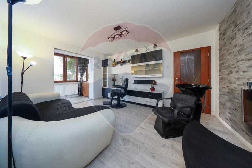 Spatiu comercial / birouri cu intrare separata din strada - 8