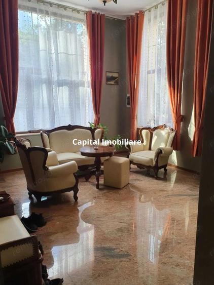 House for sale, 4 Rooms, 200 sqm, 630 sqm, Satu Mare - 1