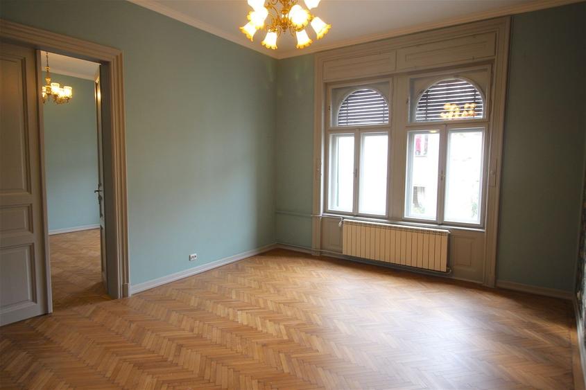 Spatiu de birouri in cladire istorica - 1