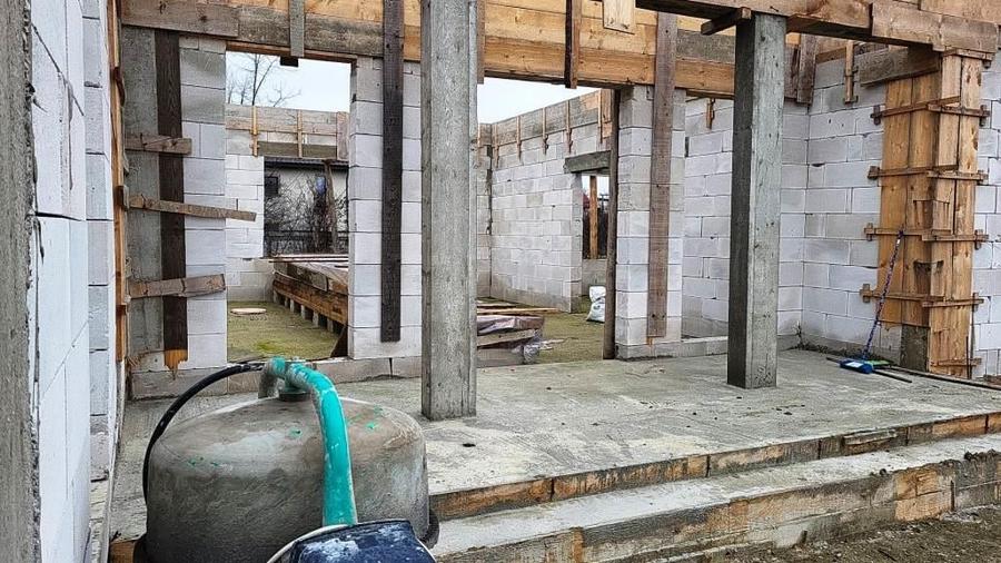 Casă în construcție, cartier nou, Vernești - 9