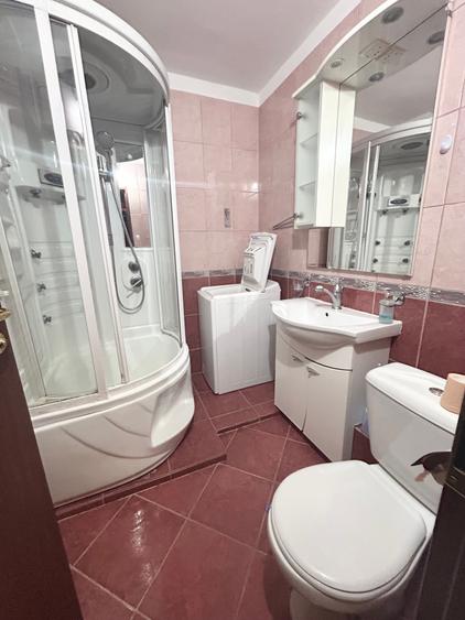 Ion Mihalache - Piata 1 mai / Garsoniera moderna - 11