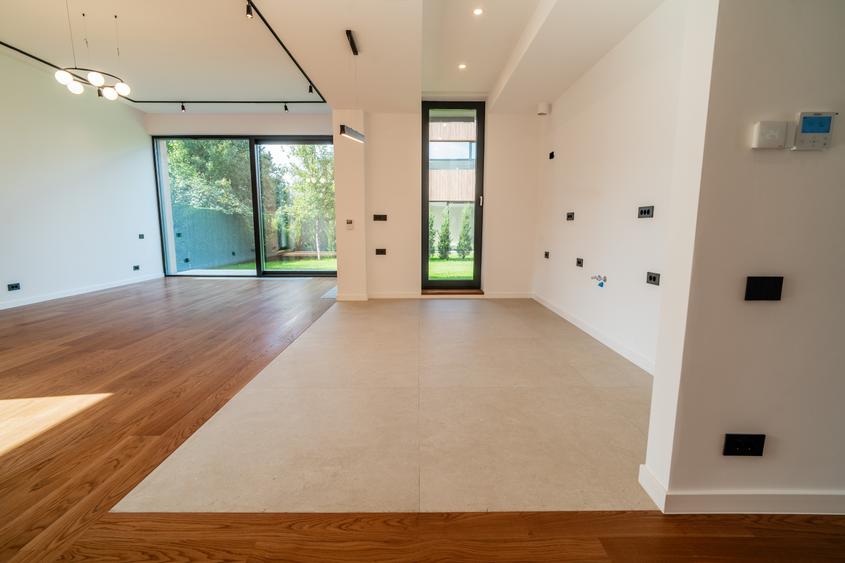 CASA 5 CAMERE -  CORBEANCA -SISTEM PAZA -  COMISION 0% - 8