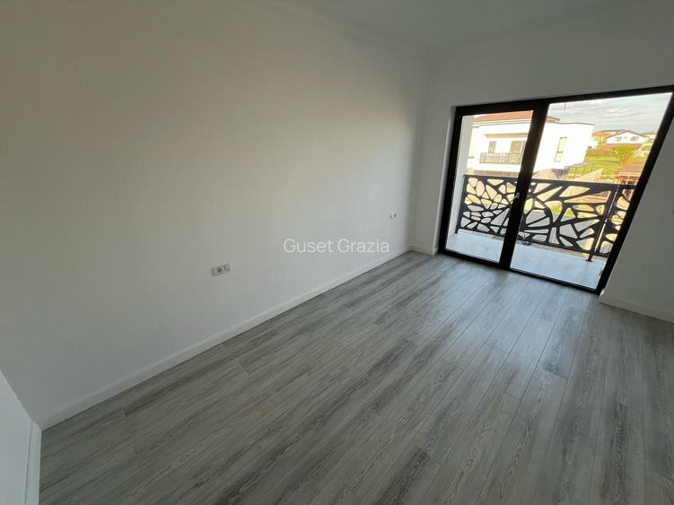 1/2 Duplex Giroc