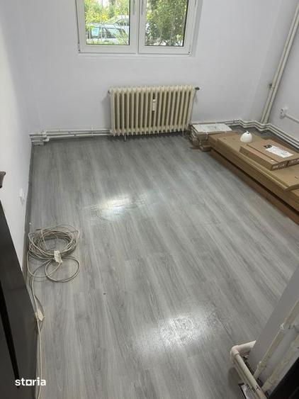 Vand apartament 3 camere decomandat - 8