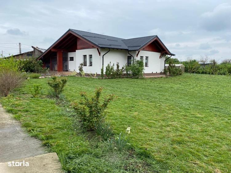 Casa de locuit 5 camere ,mobilata si utilata-Radila-Valea Calugareasca - 8