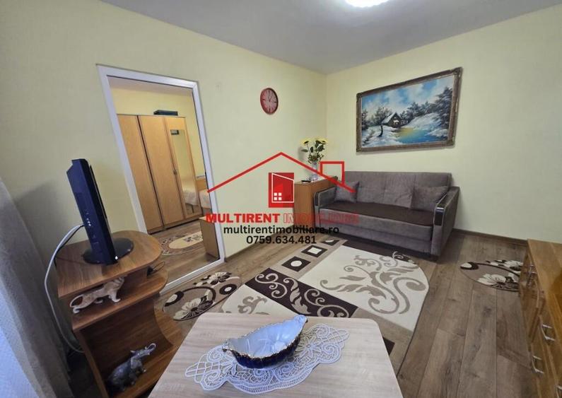 De vanzare Apartament 3 camere, strada Neptun, etaj 2 46.000 EUR - 11