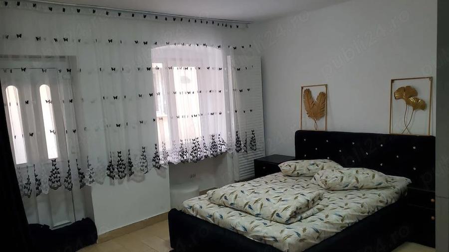 Vand cinci garsoniere in aceea?i cladire - 1