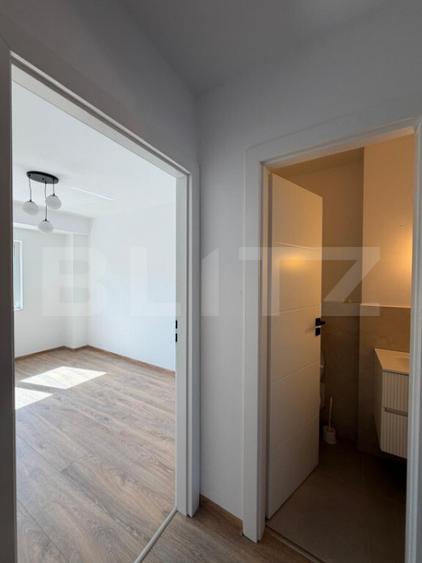 Apartament/ birou cu 3 camere, decomandat, nemobilat, Doroba - 4