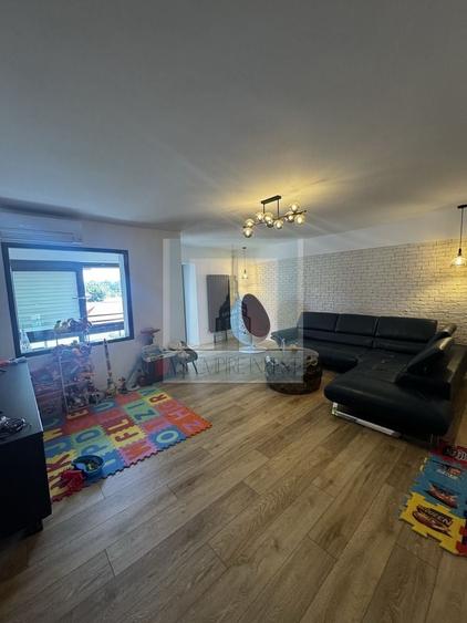 Apartament 4 camere mobilat/utilat lux - zona Centrul Civic - 2