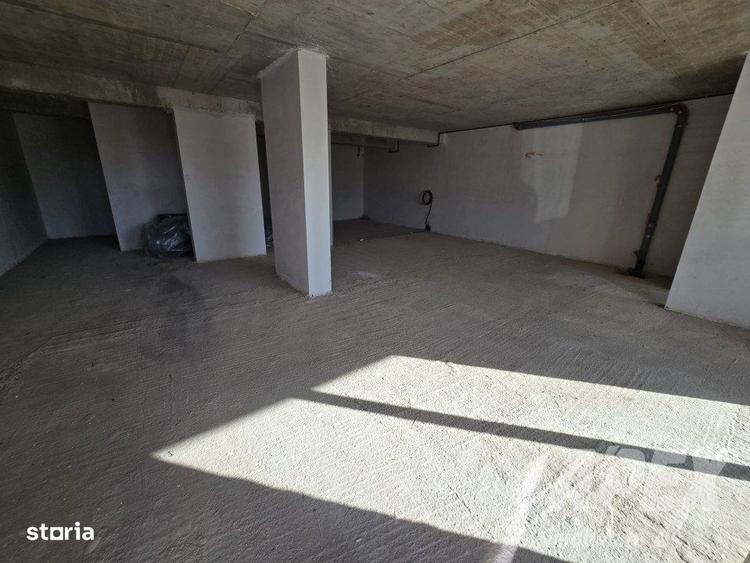 Spatiu comercial de inchiriat Rond OMV Pipera | 2 locuri parcare | - 3
