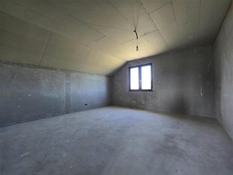 CASA 4 CAMERE | 3 BAI | SAT.CHISTAG | BIHOR - 18