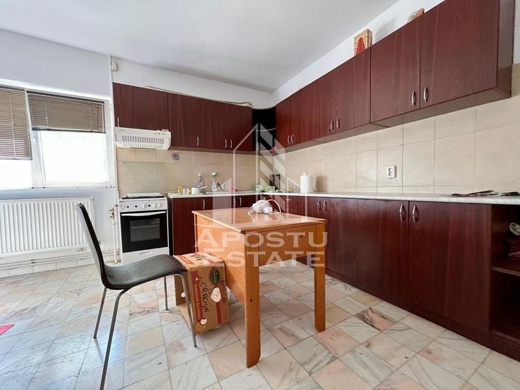 Casa individuala cu piscina, 6 camere, 3 bai, in Sag - 12