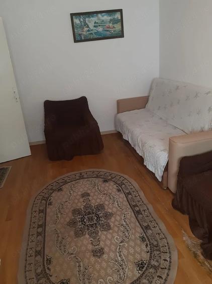 Garsonieră decomandată în Central
