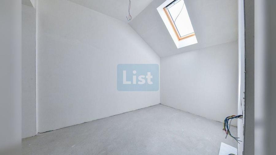 COMISION 0! Casa individuala 220 mp, Teren 400 mp, Zona Aroma - 20