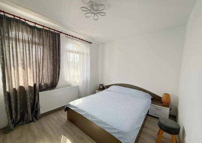 Duplex Mobilat / 5 Camere / 2 Bai / Teren 250 mp - 17