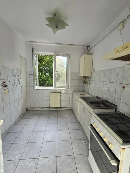 Vand apartament Hunedoara. - 2