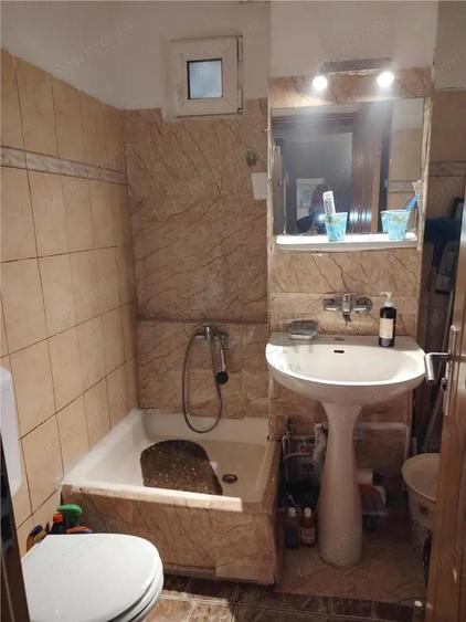 SHOPPING CITY - 4 CAM - ETJ.1 - DECOMANDAT - 2 BAI - 2 BALCOANE - BOXA - CENTRALA -BLOC IZOLAT- - 13