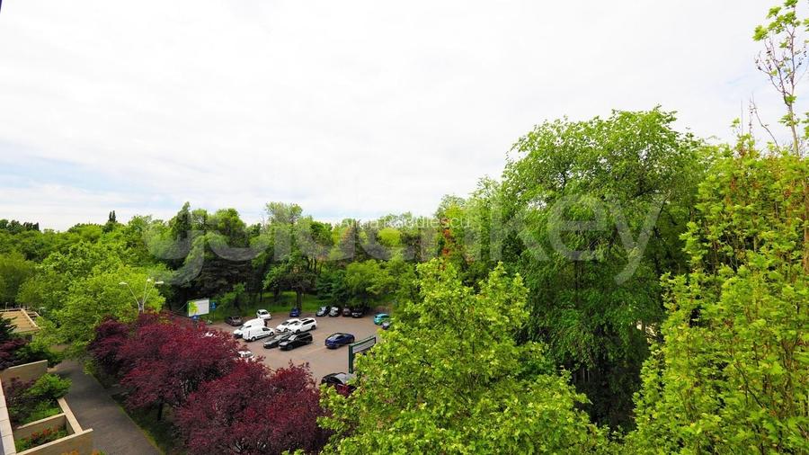 Apartament spatios 4 camere | vedere spre parc