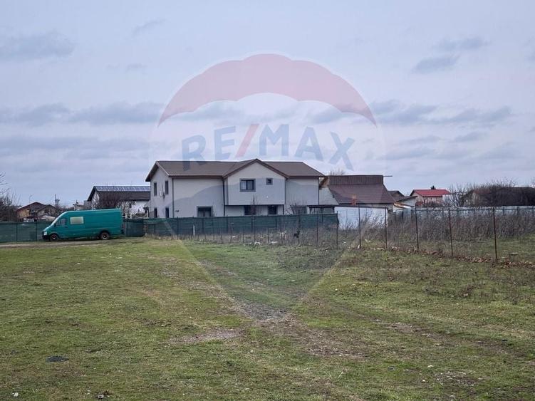 Teren 2.819 mp in Sectorul 5, sub 100 EUR/mp, dezvoltare rezidențială - 9