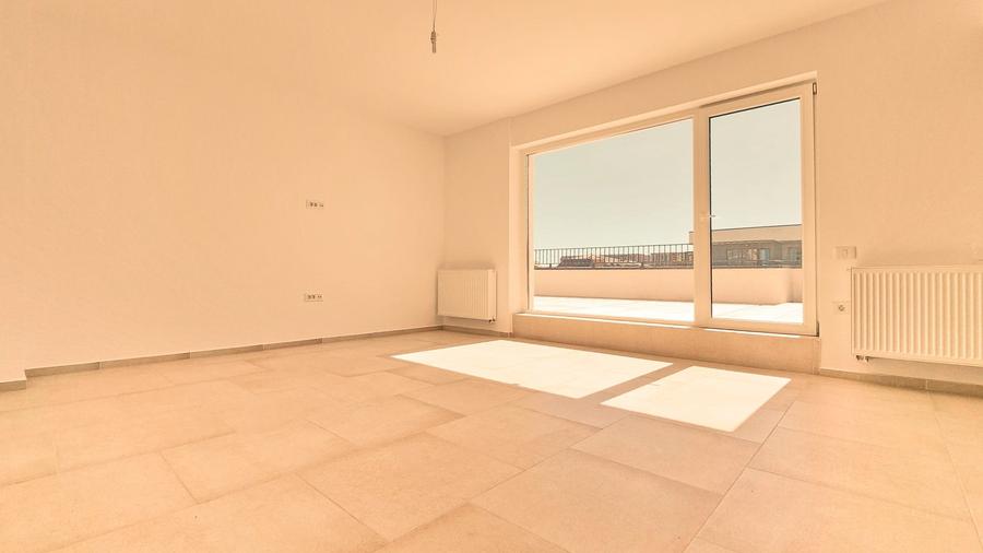 Apartament 3 Camere, Terasa Panoramica, Spatii Generoase, Tractorul - 2