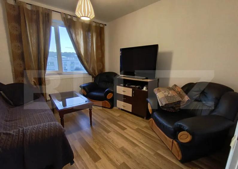 Apartament cu 4 camere finisat ?i utilat - 2