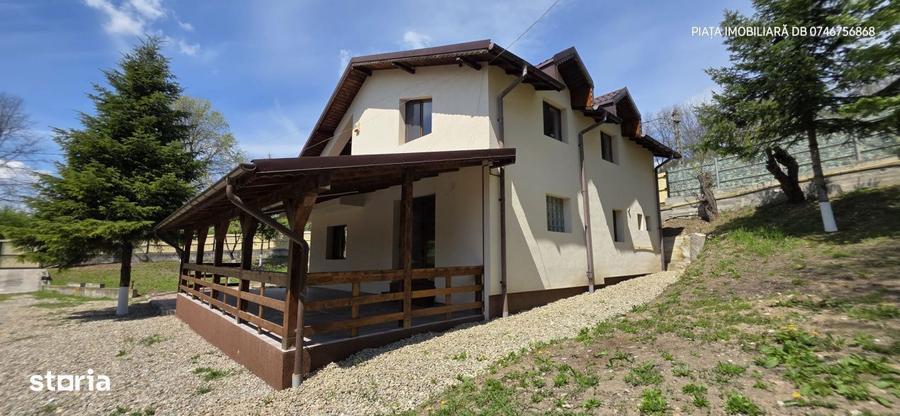 Resedinta deosebita 5 Camere | 200 mp Utili | 1.438 mp Teren | Aleea M - 6