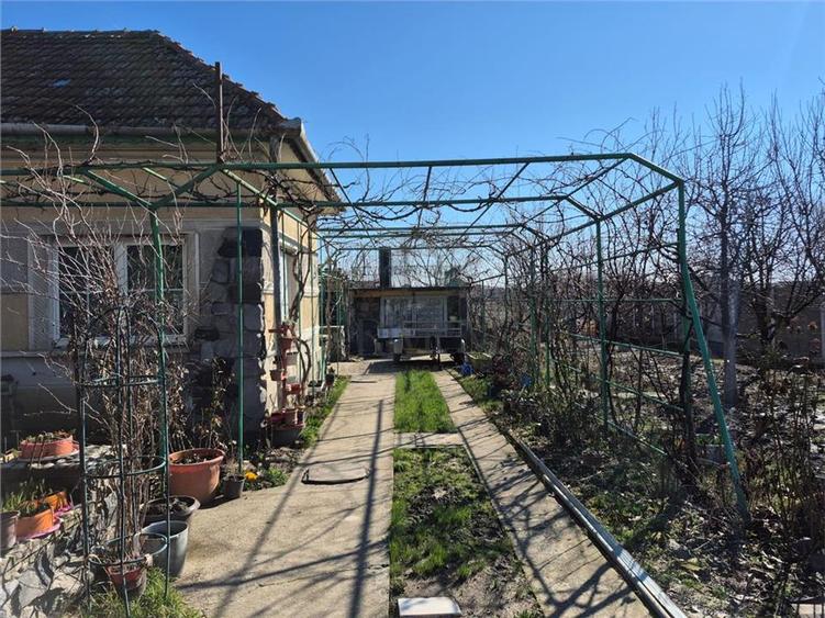 OPORTUNITATE INVESTITIE CIARDA ROSIE- CASA INDIVIDUALA  - TEREN GENEROS 1500MP - 1